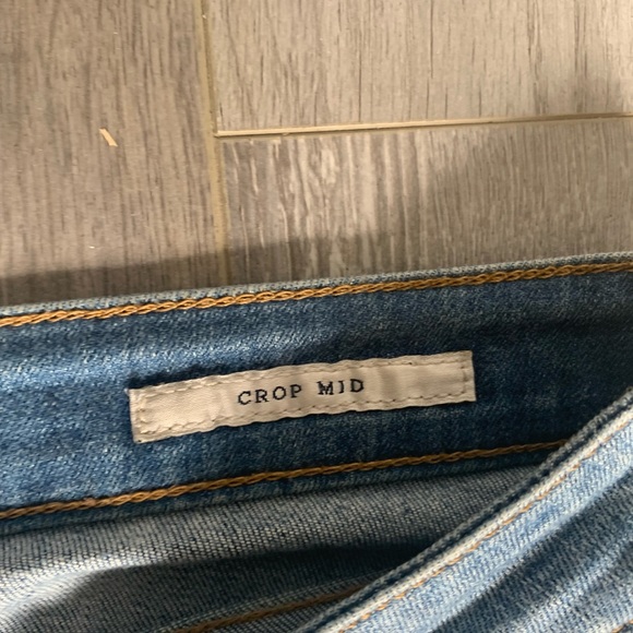 Size 28 GUESS 👖 crops - Picture 5 of 7